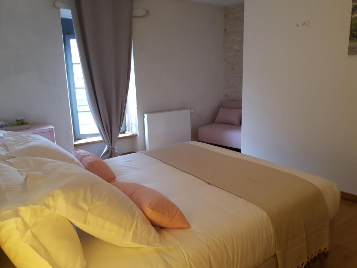 Bed and Breakfast La Cour Saint Louis Кастельно-Монратье Экстерьер фото