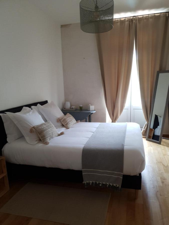 Bed and Breakfast La Cour Saint Louis Кастельно-Монратье Экстерьер фото